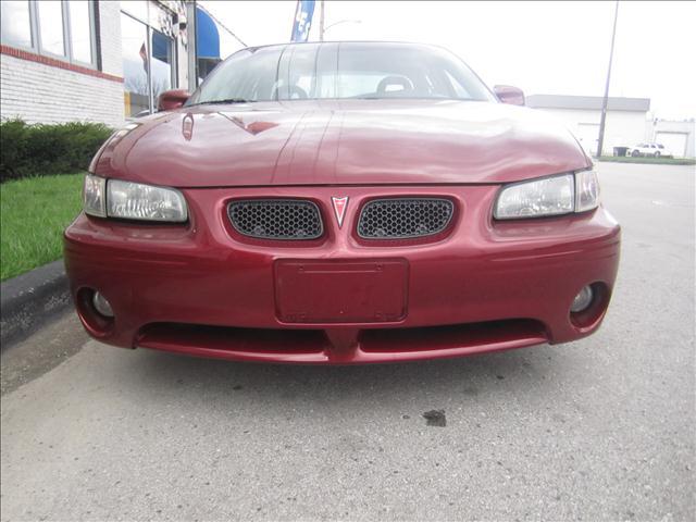 2003 Pontiac Grand Prix 4WD Supercrew Styleside 5-1/2 Ft Box XLT