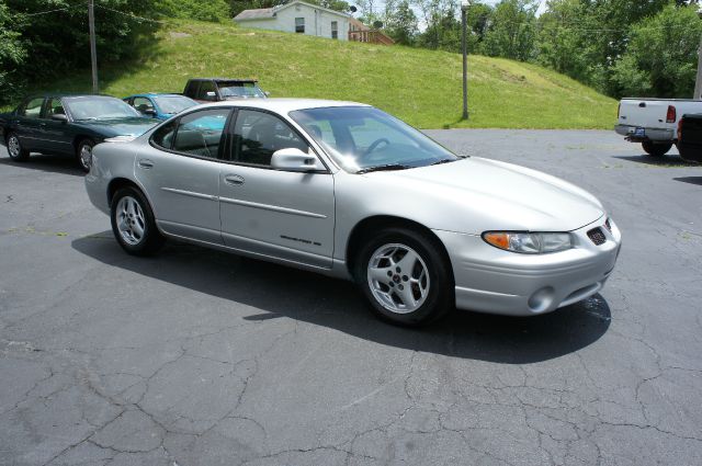 2003 Pontiac Grand Prix SE