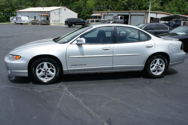 2003 Pontiac Grand Prix SE