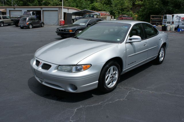 2003 Pontiac Grand Prix SE