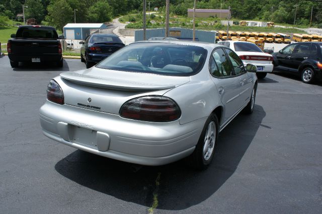 2003 Pontiac Grand Prix SE