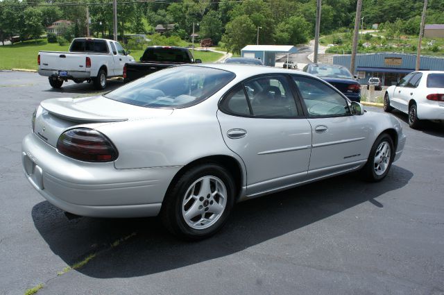 2003 Pontiac Grand Prix SE