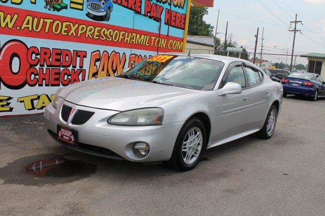 2004 Pontiac Grand Prix 4WD Supercrew Styleside 5-1/2 Ft Box XLT