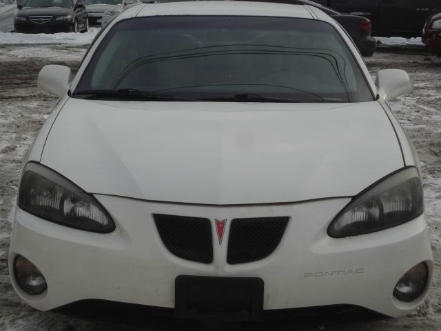 2004 Pontiac Grand Prix 4WD Supercrew Styleside 5-1/2 Ft Box XLT