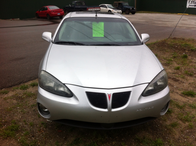 2004 Pontiac Grand Prix Short Box Standard