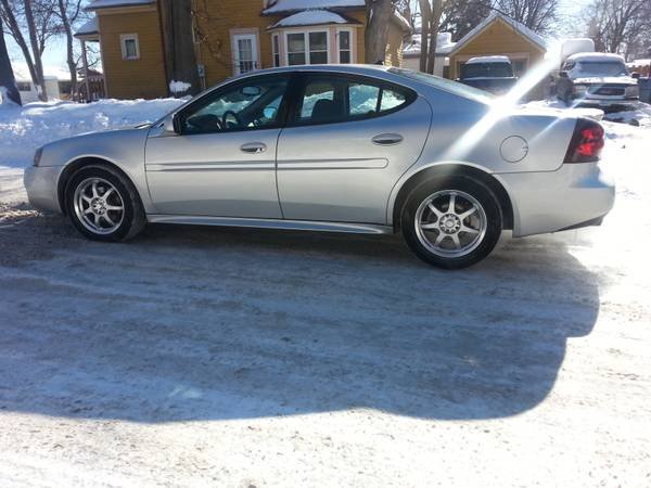 2004 Pontiac Grand Prix Short Box Standard