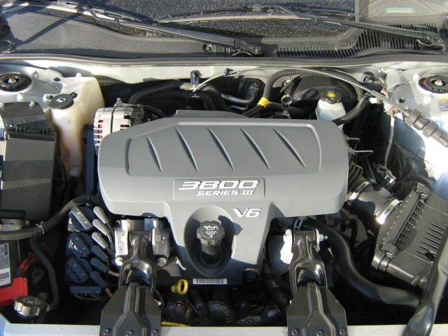 2004 Pontiac Grand Prix 4WD Supercrew Styleside 5-1/2 Ft Box XLT