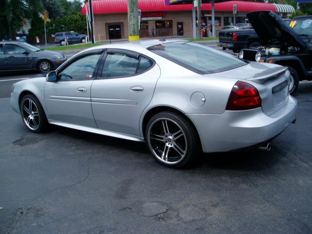 2004 Pontiac Grand Prix Short Box Standard