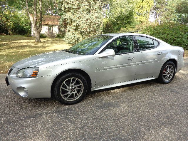 2004 Pontiac Grand Prix Short Box Standard