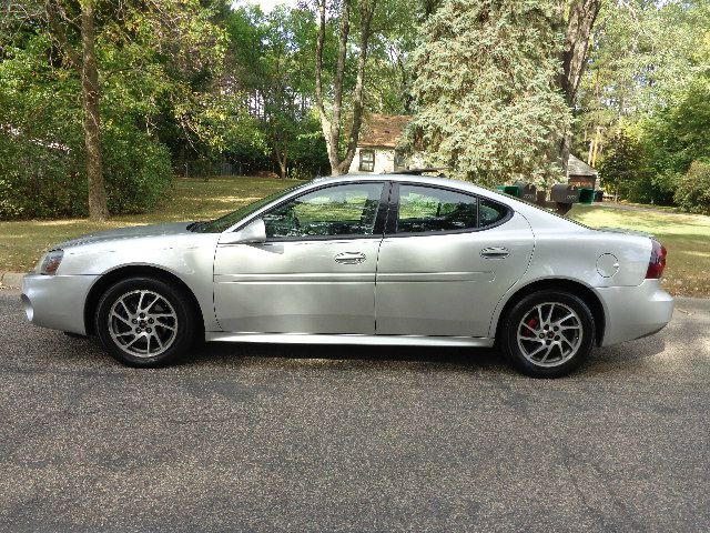 2004 Pontiac Grand Prix Short Box Standard