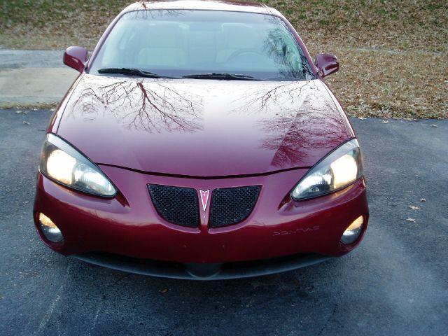 2004 Pontiac Grand Prix 4WD Supercrew Styleside 5-1/2 Ft Box XLT