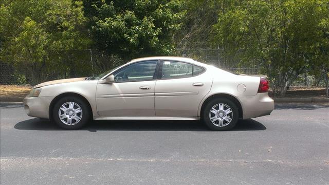 2004 Pontiac Grand Prix Unknown