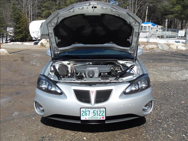 2004 Pontiac Grand Prix Fury