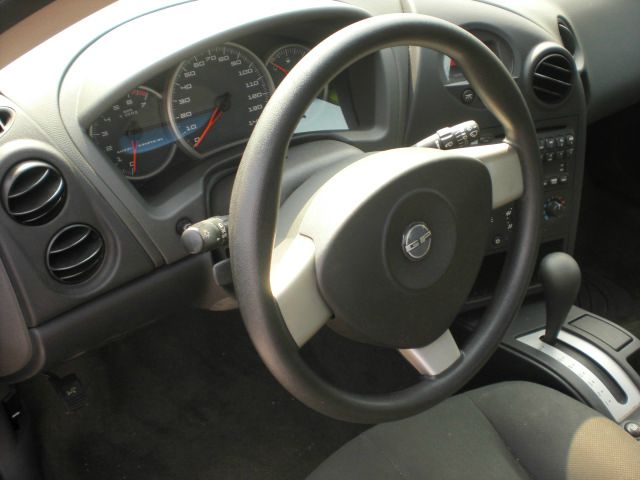 2005 Pontiac Grand Prix Base