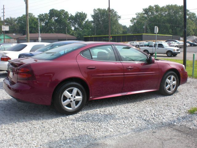 2005 Pontiac Grand Prix Base