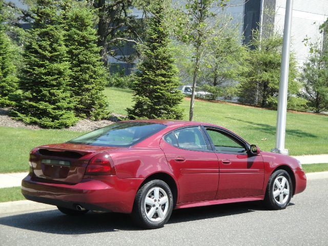 2005 Pontiac Grand Prix Base