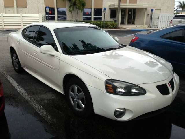 2005 Pontiac Grand Prix Base