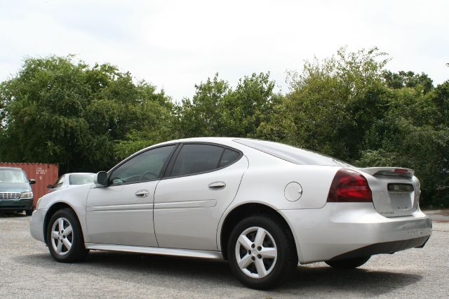 2005 Pontiac Grand Prix Base