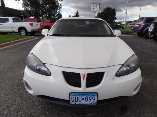 2005 Pontiac Grand Prix Unknown