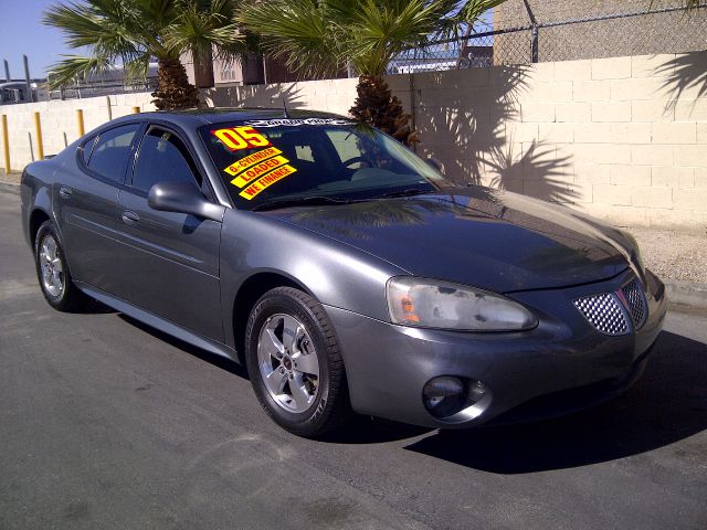 2005 Pontiac Grand Prix Base