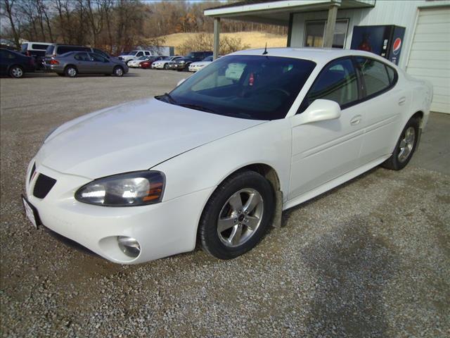 2005 Pontiac Grand Prix Base