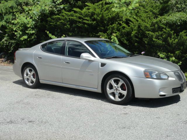 2005 Pontiac Grand Prix Special