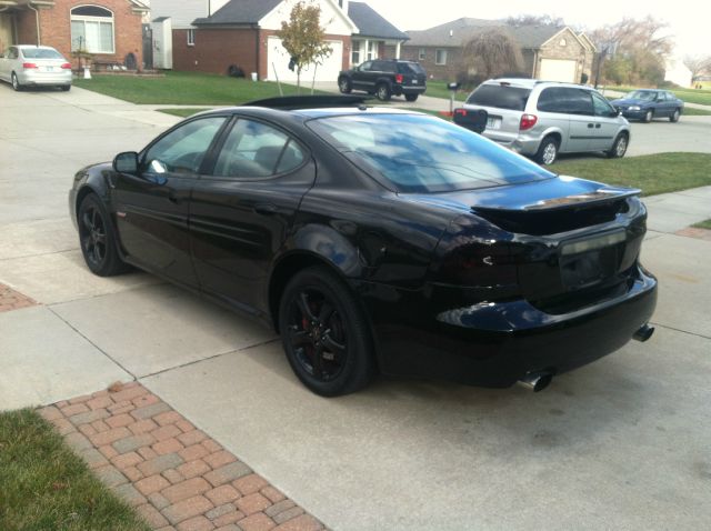 2005 Pontiac Grand Prix Special