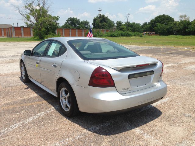 2005 Pontiac Grand Prix Base