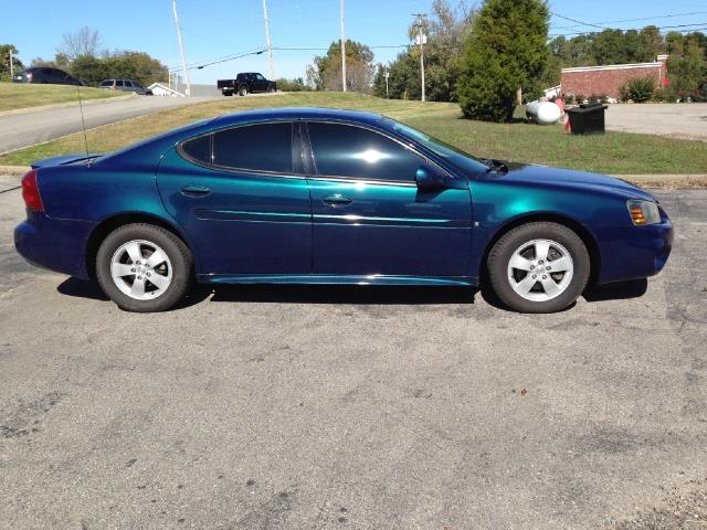 2006 Pontiac Grand Prix Unknown