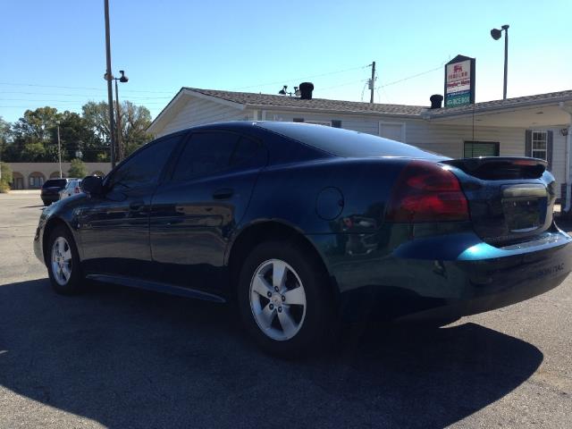 2006 Pontiac Grand Prix Unknown