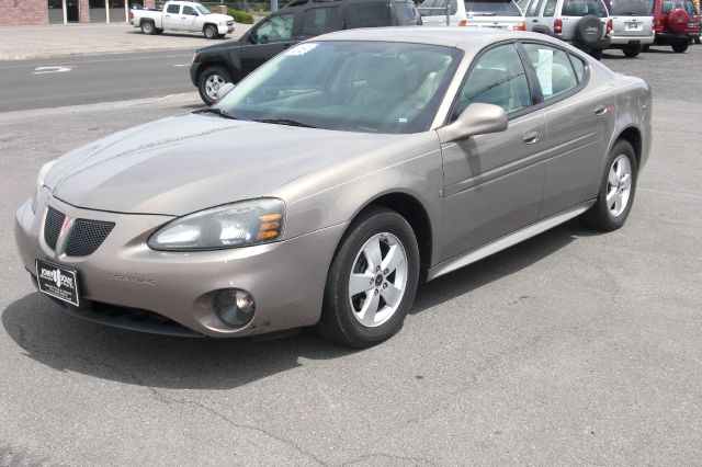 2006 Pontiac Grand Prix Base