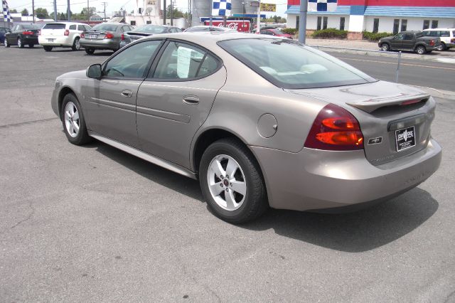 2006 Pontiac Grand Prix Base