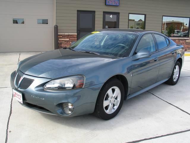 2006 Pontiac Grand Prix Unknown