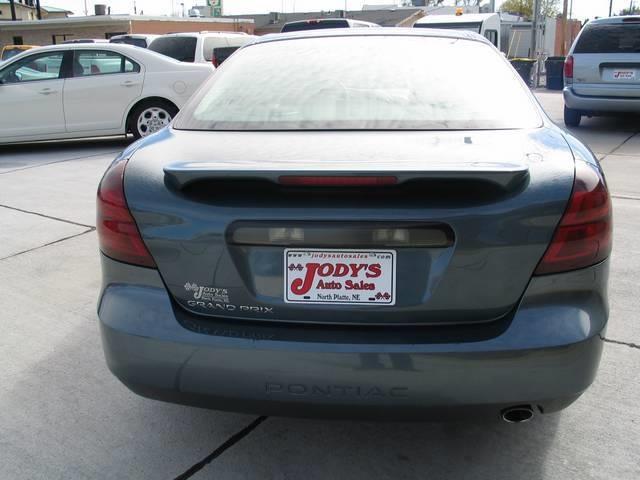 2006 Pontiac Grand Prix Unknown