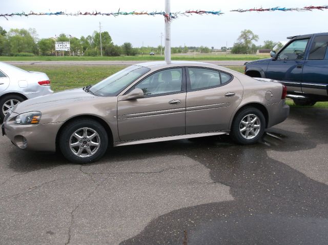 2006 Pontiac Grand Prix Base