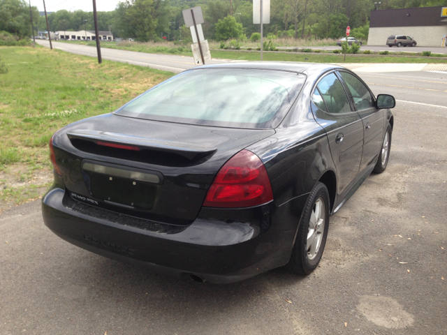 2006 Pontiac Grand Prix Base