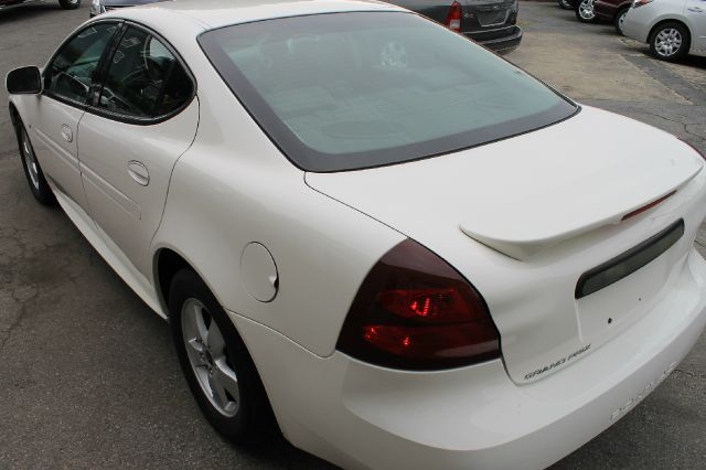 2006 Pontiac Grand Prix Base