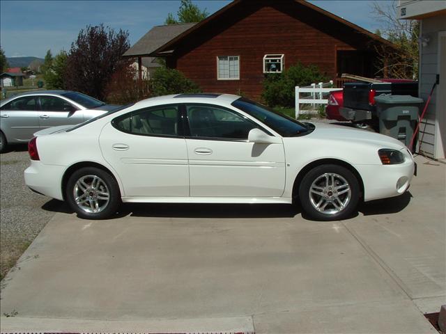 2006 Pontiac Grand Prix Passion