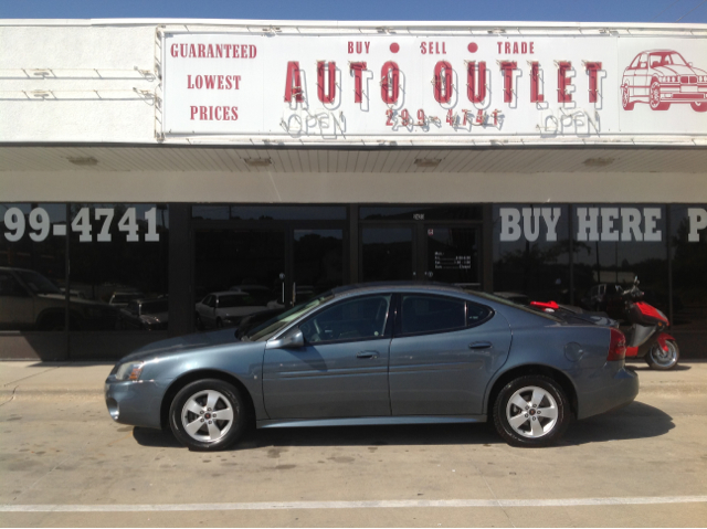 2006 Pontiac Grand Prix Base