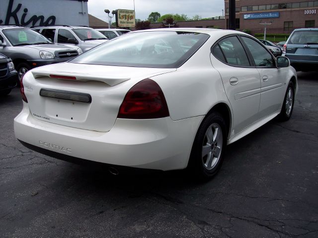 2006 Pontiac Grand Prix SE