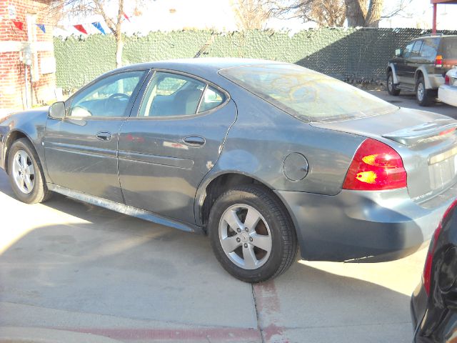 2006 Pontiac Grand Prix Base