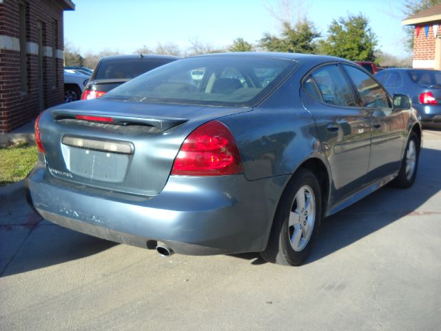 2006 Pontiac Grand Prix Base