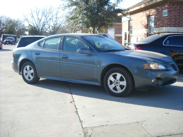 2006 Pontiac Grand Prix Base