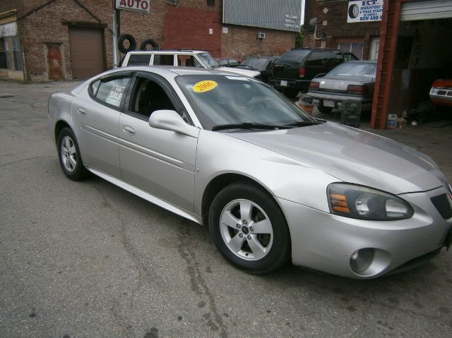 2006 Pontiac Grand Prix Base