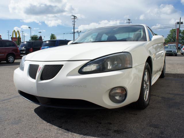 2006 Pontiac Grand Prix Unknown