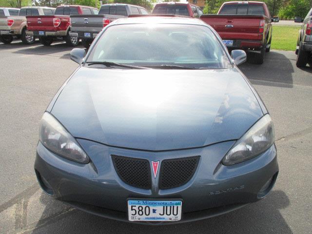 2006 Pontiac Grand Prix LS Flex Fuel 4x4 This Is One Of Our Best Bargains