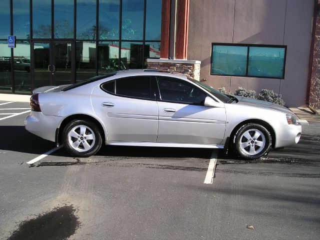 2006 Pontiac Grand Prix Base