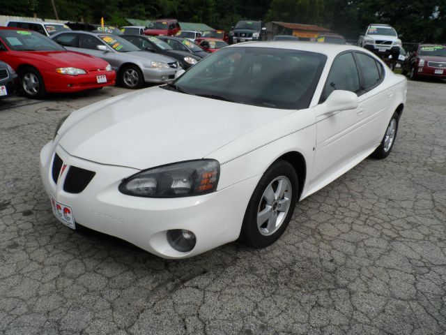 2006 Pontiac Grand Prix Base