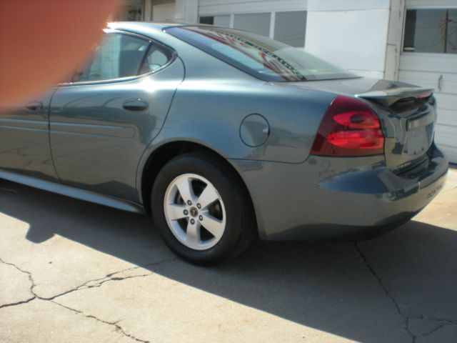 2006 Pontiac Grand Prix Base