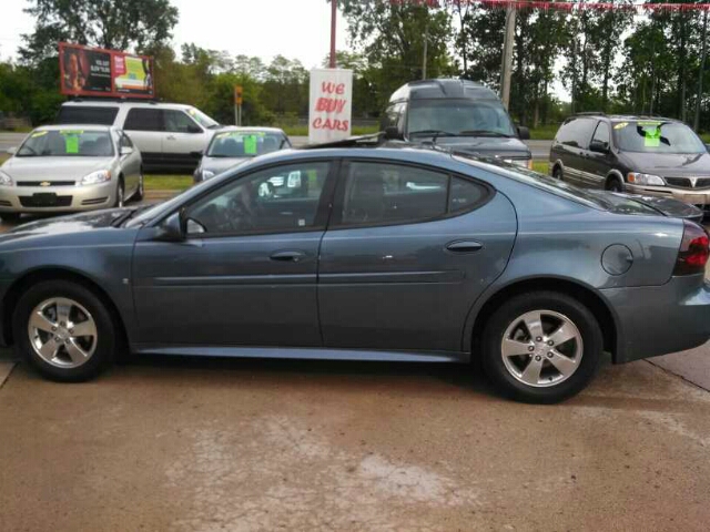 2006 Pontiac Grand Prix Base